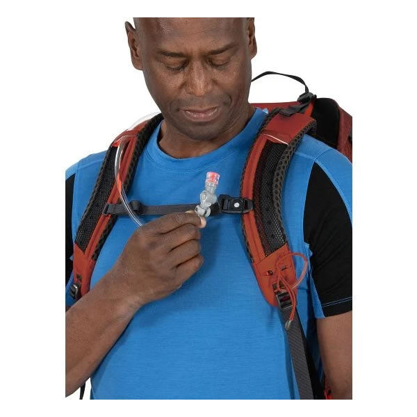 Osprey Manta 24 Litre Men's Hiking Hydration Backpack / Daypack
