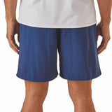 Patagonia Men's Baggies Longs 7 inch in use rear view