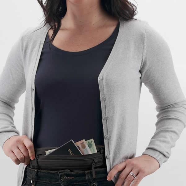 Eagle Creek Silk Undercover Money Belt in use