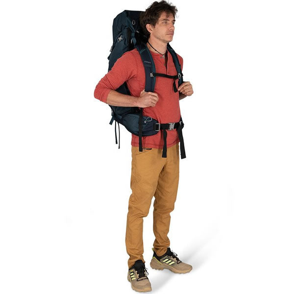 Osprey Volt 65 Litre Men's Hiking / Mountaineering Backpack With Raincover Osprey Volt 65 Litre Men's Hiking / Mountaineering Backpack With Raincover