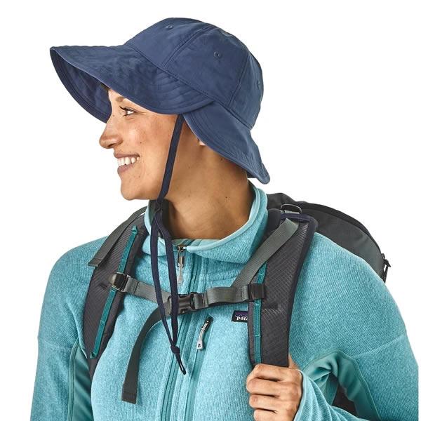 Patagonia Womens Hike Hat in use pigeon blue